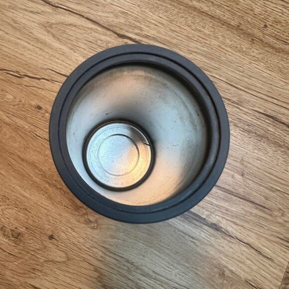 Toadfish Non-Tipping Slim Can Cooler - Stick to any smooth surface! - Picture 5 of 5